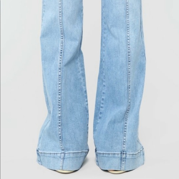 NWT Fashion Nova Stretch Flare Bottom Jeans - Picture 6 of 11